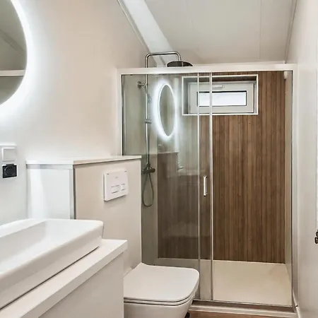 펜션 3 Bedroom Beautiful In Oud Gastel Oud-Gastel